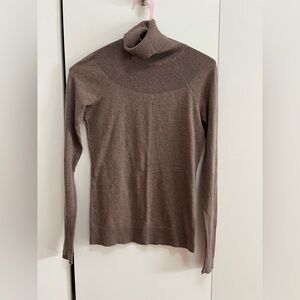 Banana Republic Slim Fit Turtleneck Sweater in Cotton/Silk